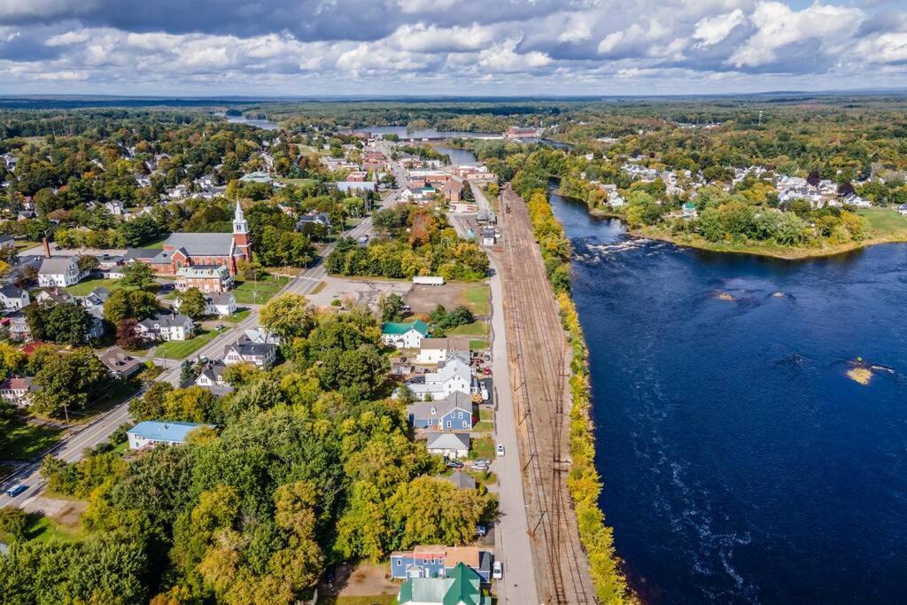 Photo of Others in Costigan