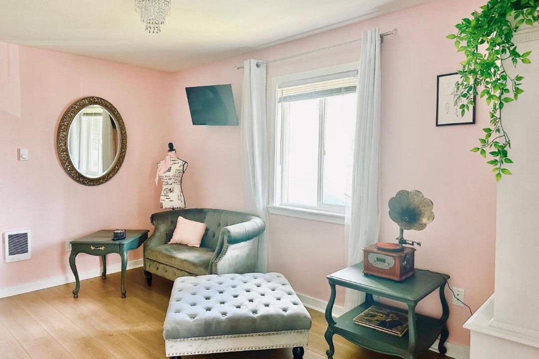 Photo of Others in Southeast Salem