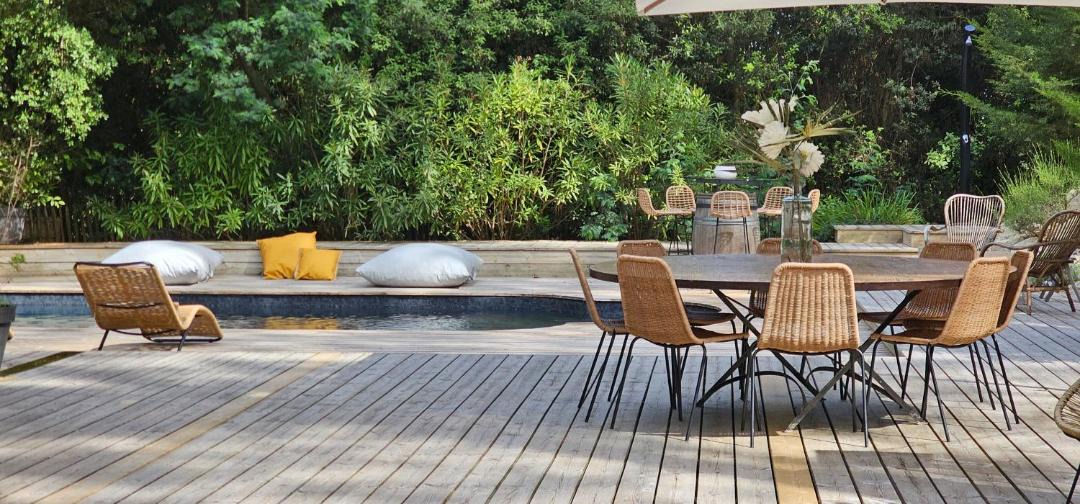 Photo of Others in L'Herbe