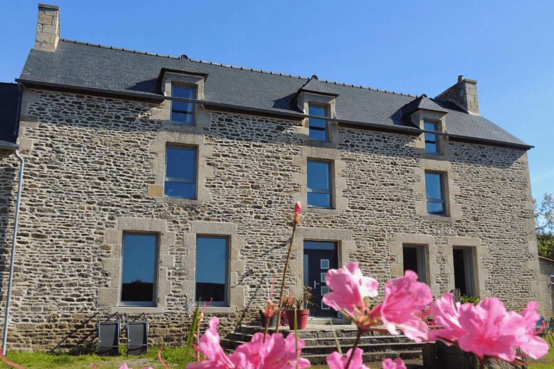 Photo of Others in Taden