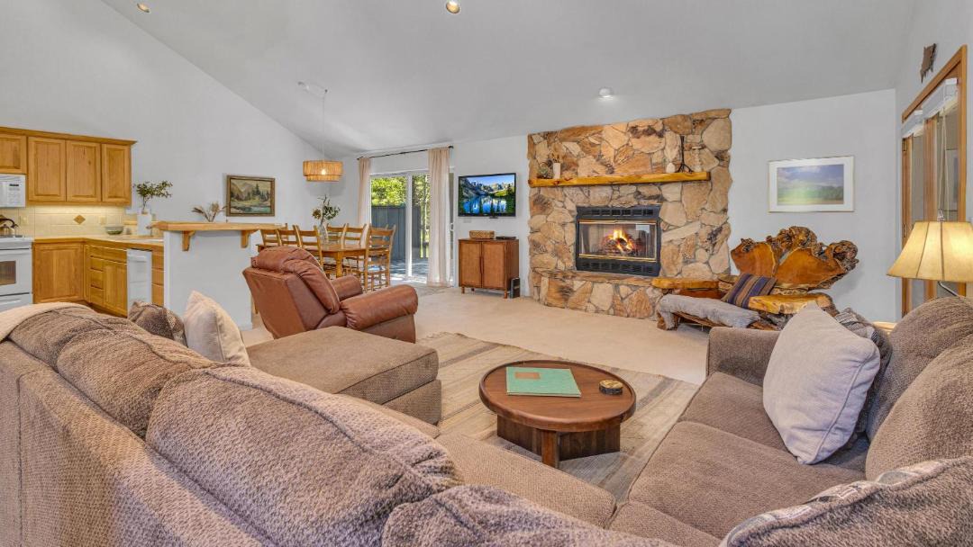 Photo of Others in Deer Park