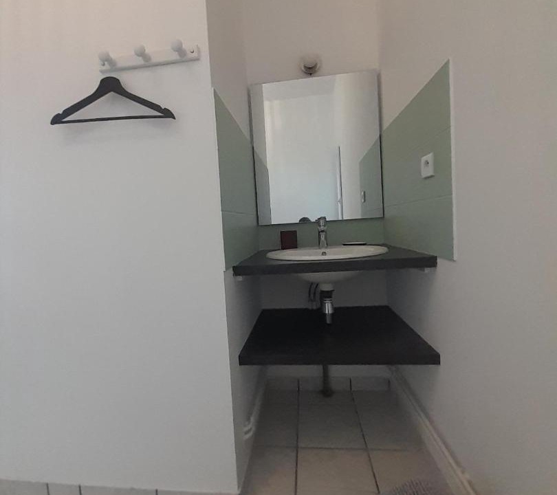 Photo of Others in Olby