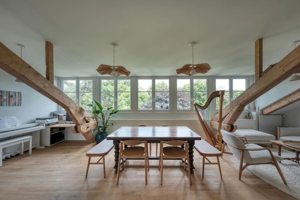 Photo of Others in Notre-Dame