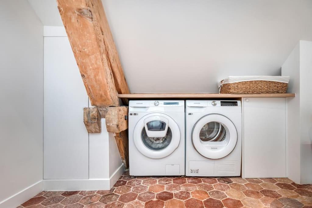 Photo of Others in Notre-Dame