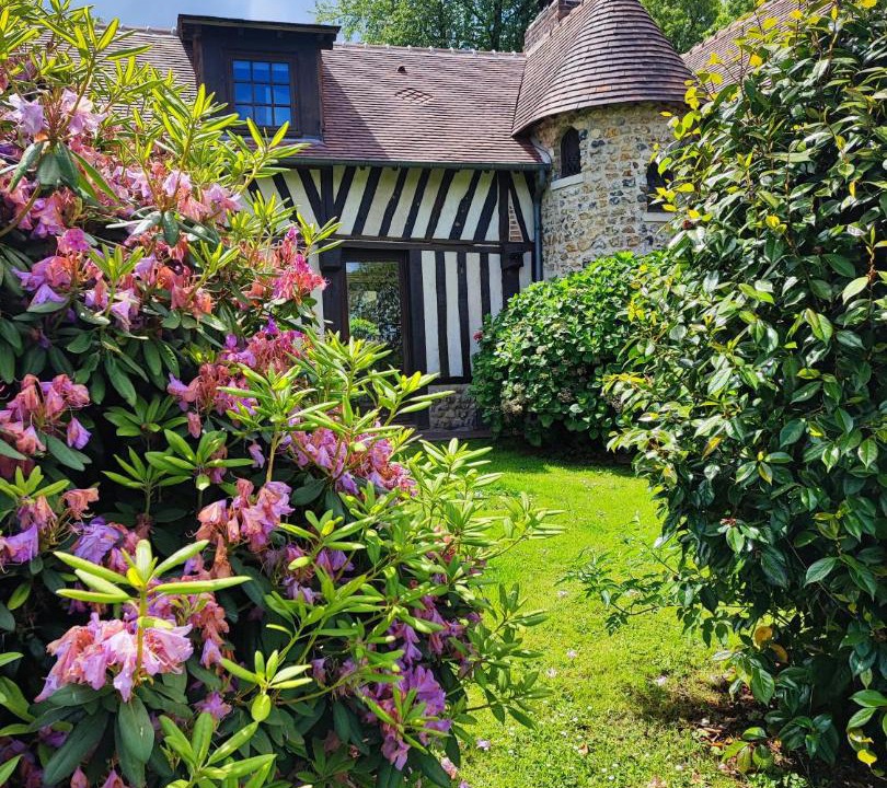 Photo of Others in Quetteville