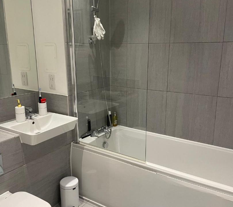 Photo of Others in Waddon