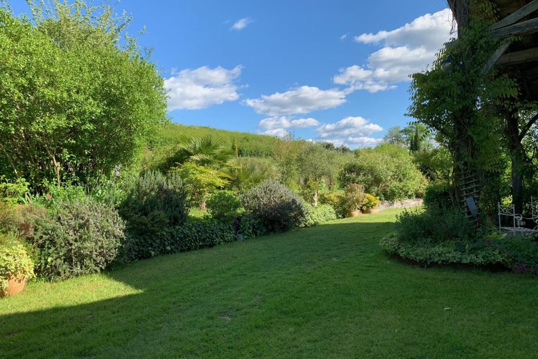 Photo of Others in Aillas