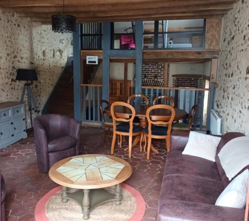 Photo of Others in Saint-Hilaire-sur-Yerre