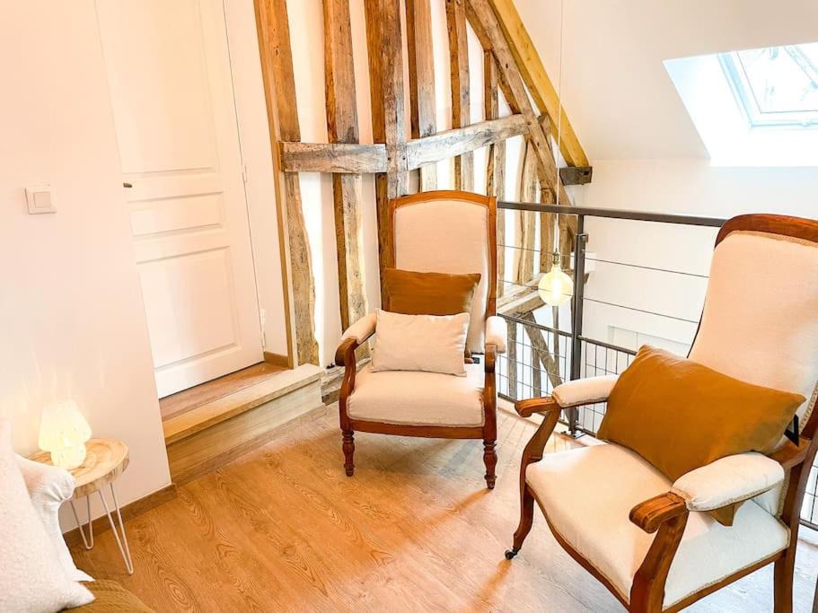 Photo of Others in Neuilly-le-Bisson