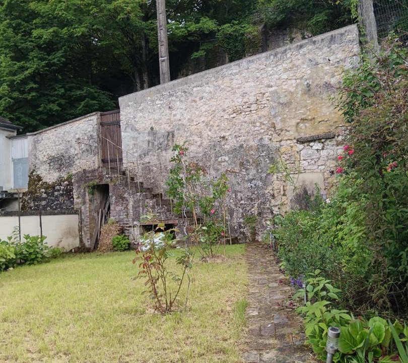 Photo of Others in Provins
