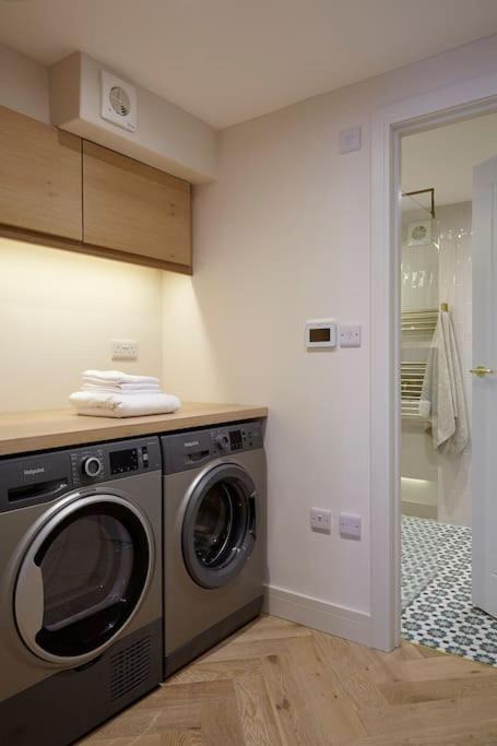 Photo of Others in Totnes