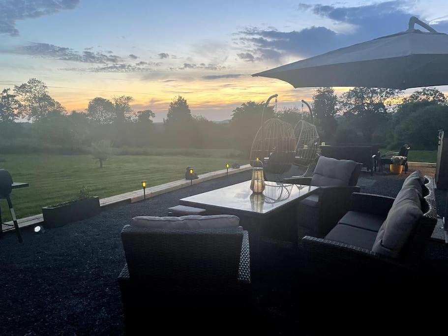 Photo of Others in Estry