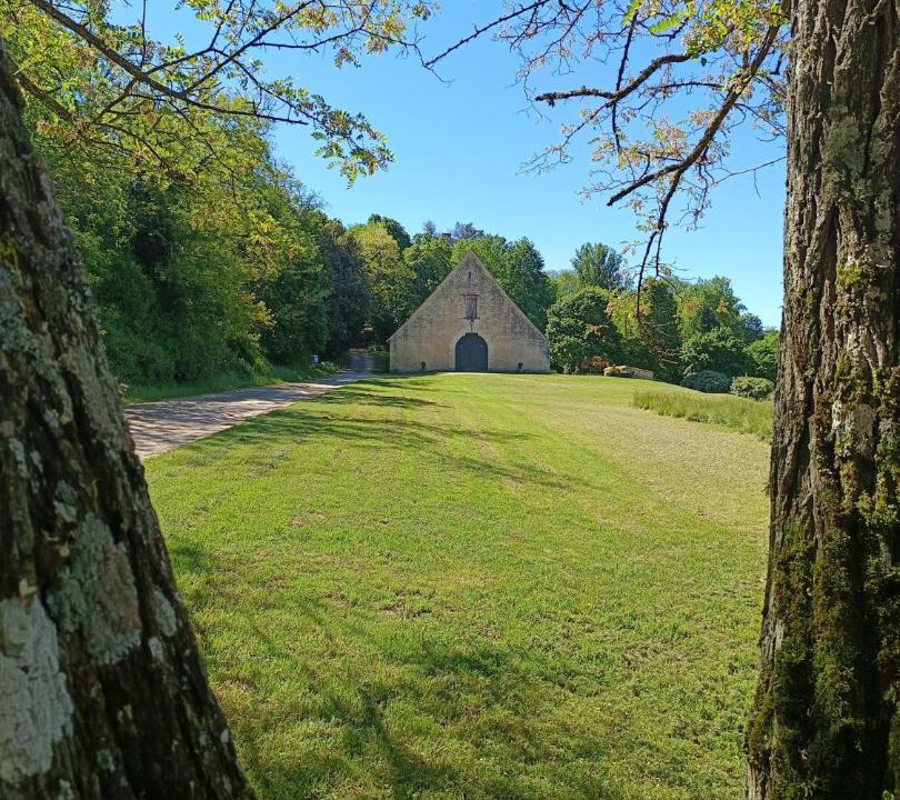 Photo of Others in Lanquais