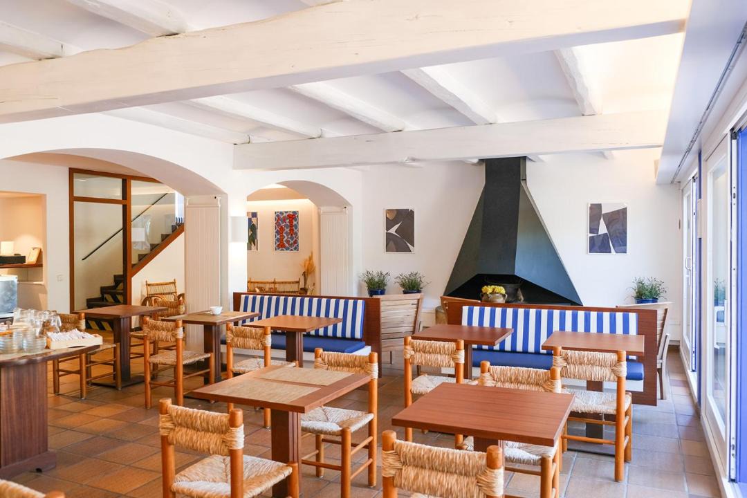 Photo of Others in Portlligat