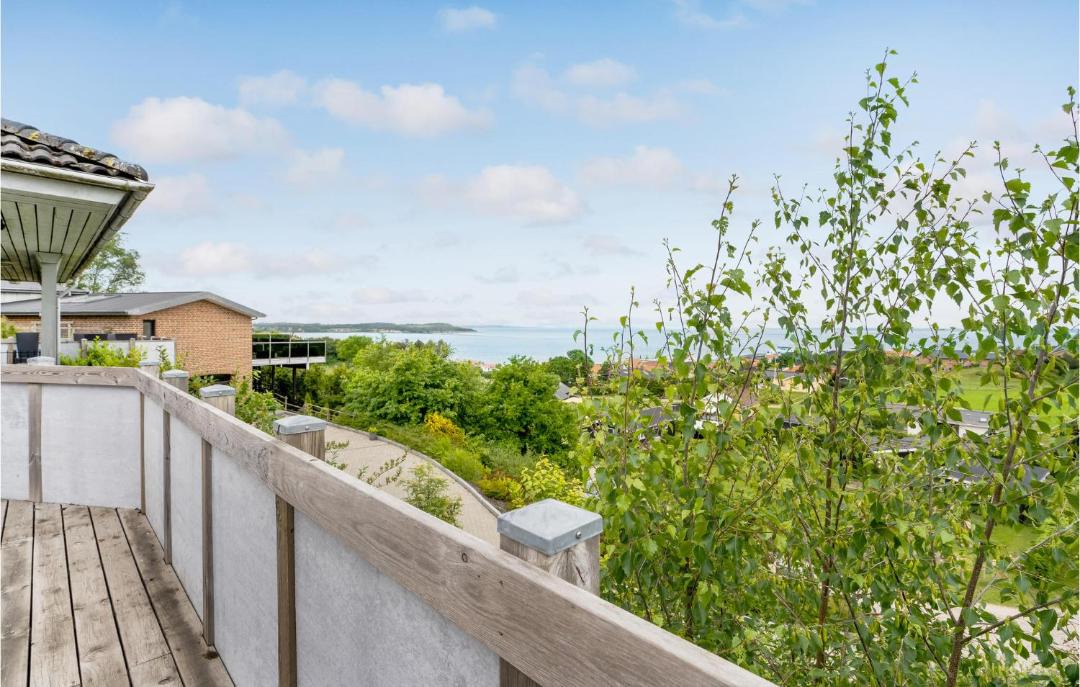 Photo of Others in Hvalpsund