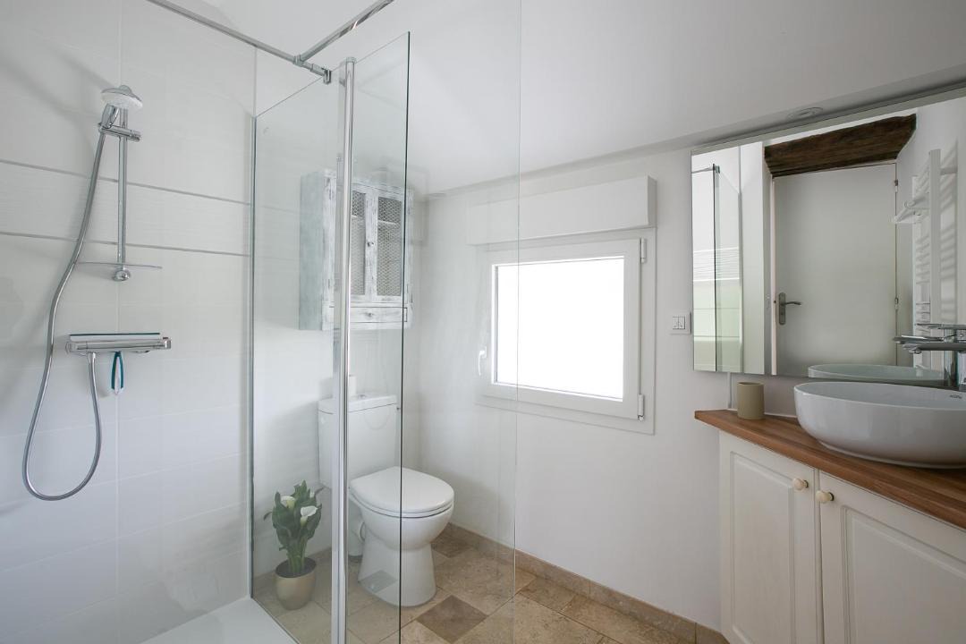 Photo of Others in Longue-Jumelles