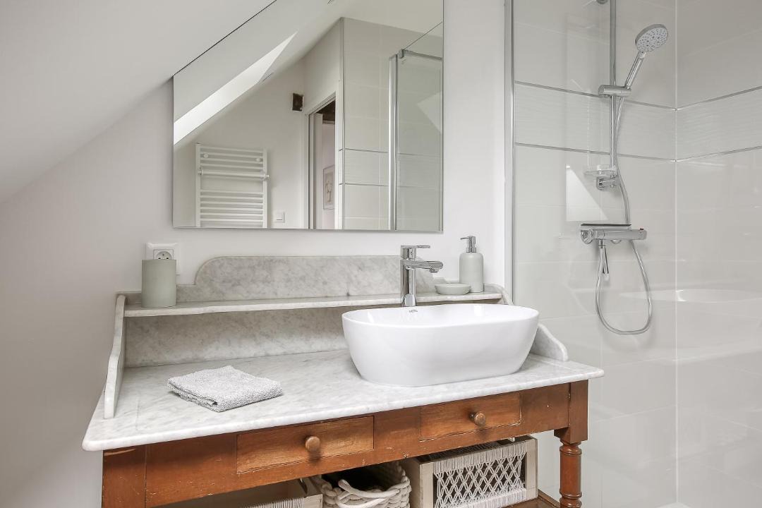 Photo of Others in Longue-Jumelles