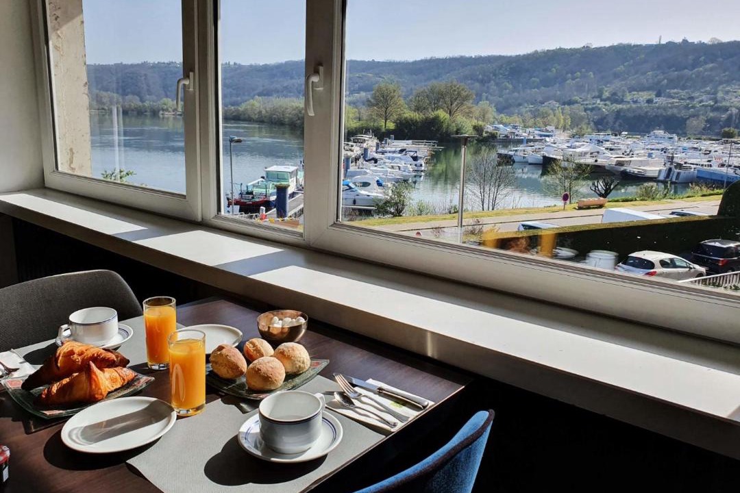 Photo of Others in Les Roches-de-Condrieu