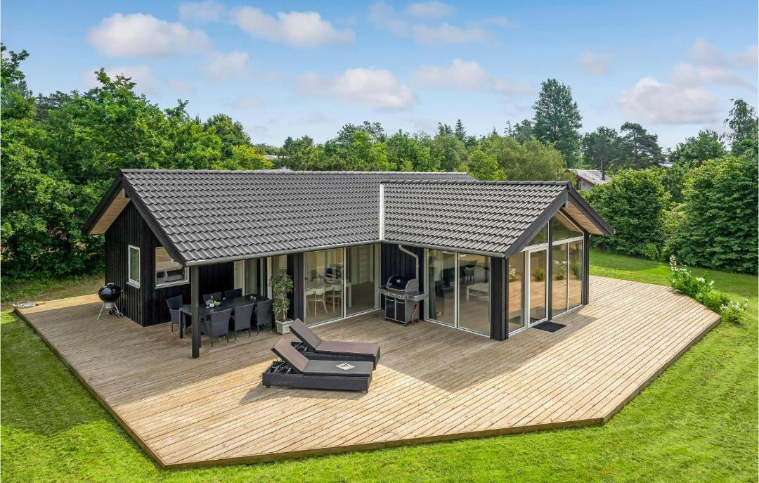 Photo of Others in Kulhuse