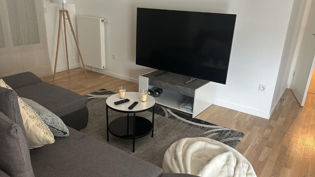 Photo of Others in Bougival