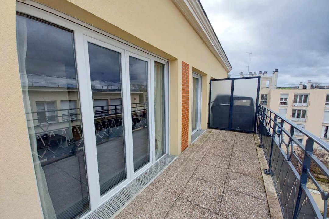 Photo of Others in Bougival