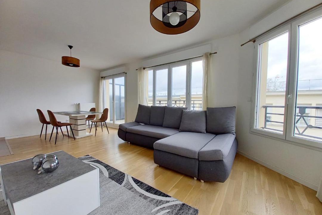 Photo of Others in Bougival