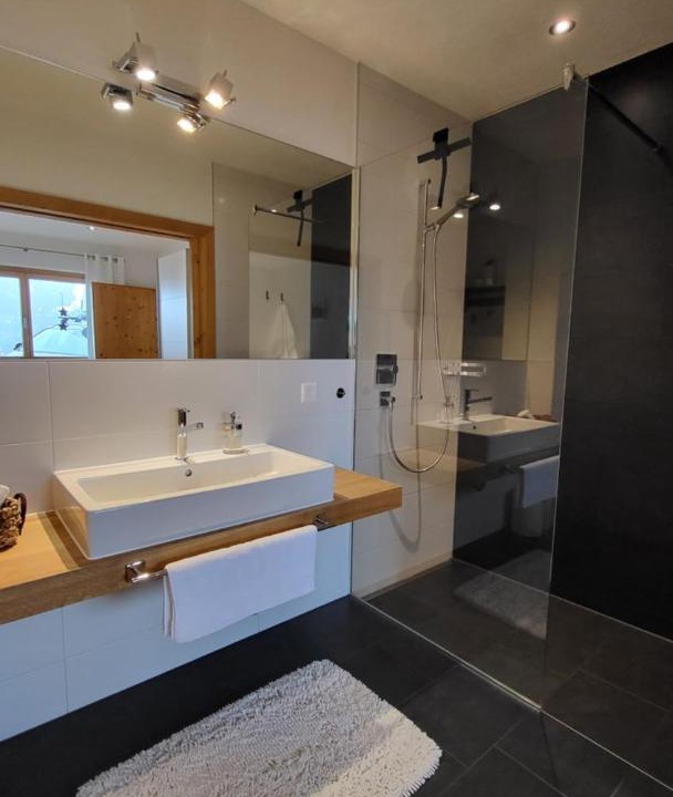 Photo of Bathroom in Sent