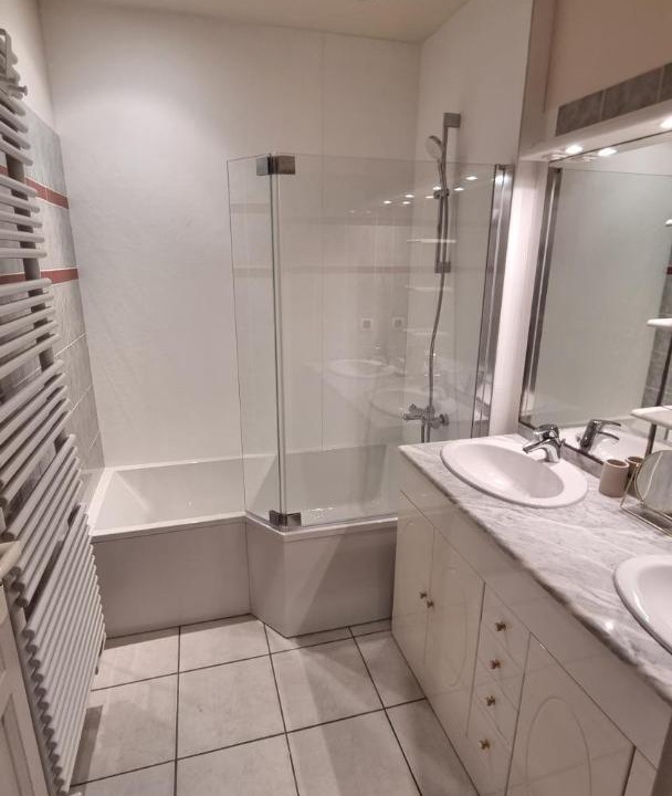 Photo of Bathroom in Saint-Julien-en-Born