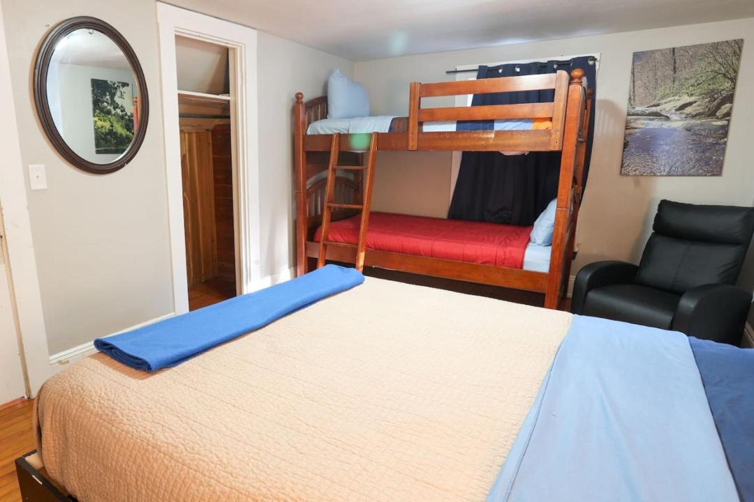 Photo of Bedroom in Lexington