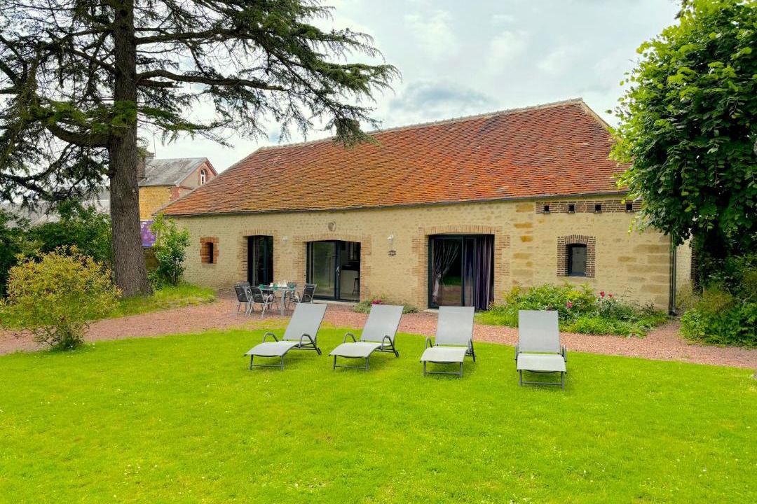 Photo of Others in Sainte-Scolasse-sur-Sarthe