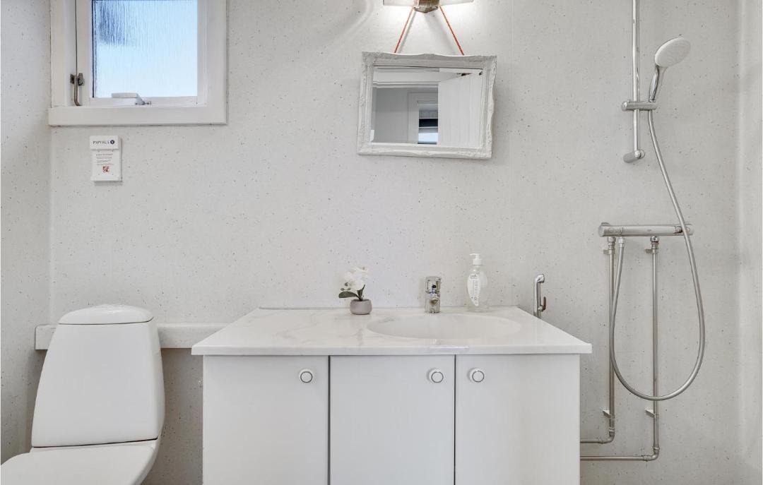 Photo of Others in Frolunde