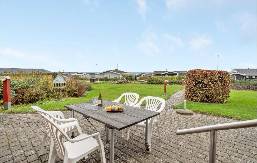 Photo of Others in Frolunde