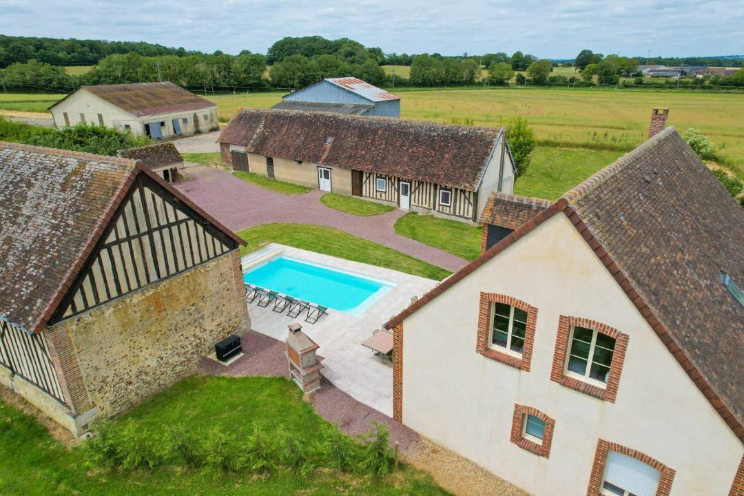 Photo of Others in Droue