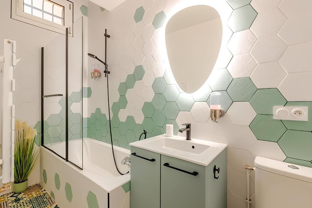 Photo of Others in Neuilly-sur-Seine