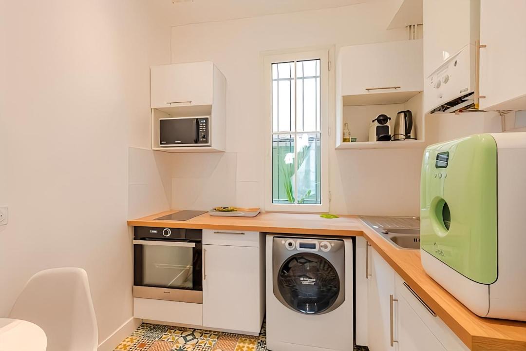 Photo of Others in Neuilly-sur-Seine