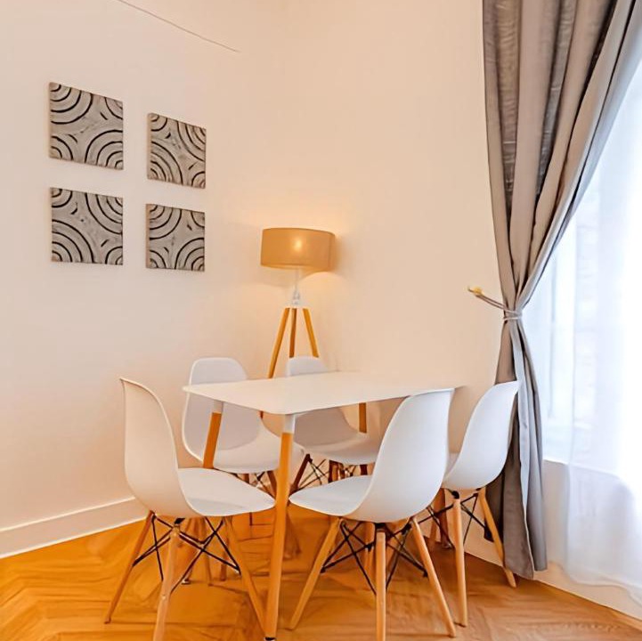 Photo of Others in Neuilly-sur-Seine