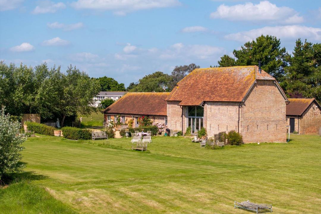 Photo of Others in Beaulieu