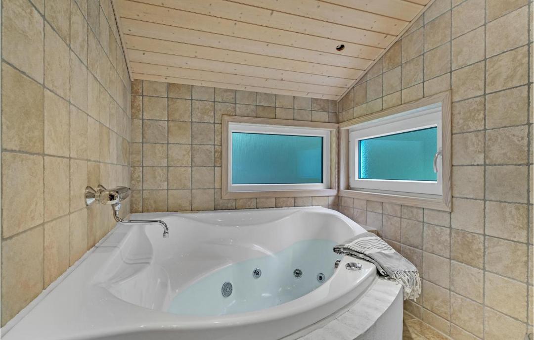 Photo of Bathroom in Hovborg