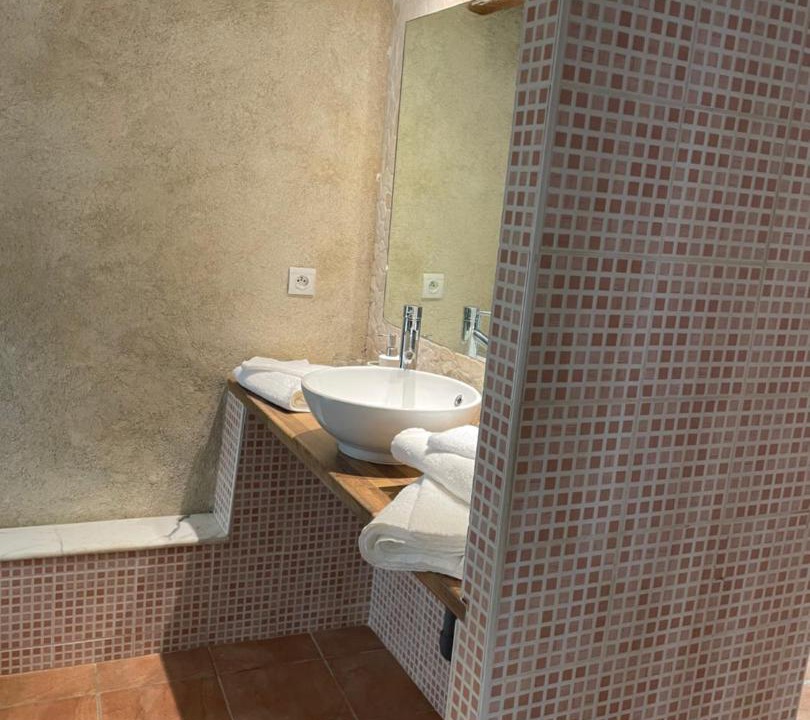 Photo of Others in Premian