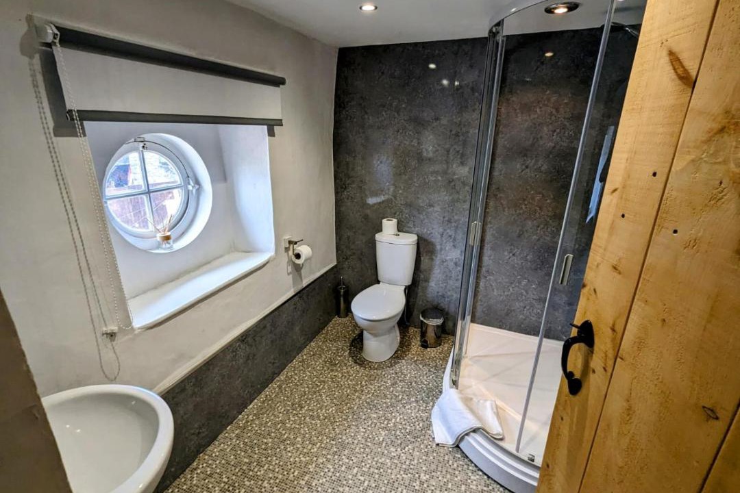 Photo of Others in Oakamoor