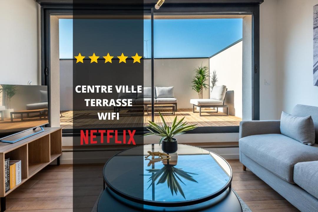 Photo of Livingroom in Centre Ville