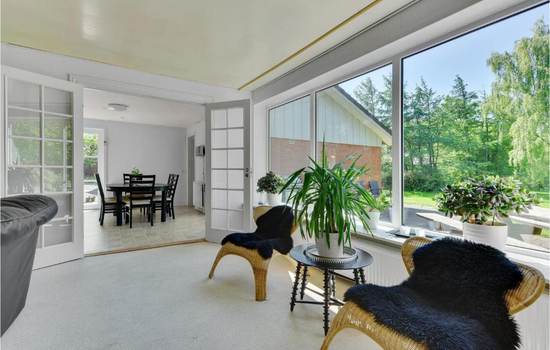 Photo of Others in Branderup J