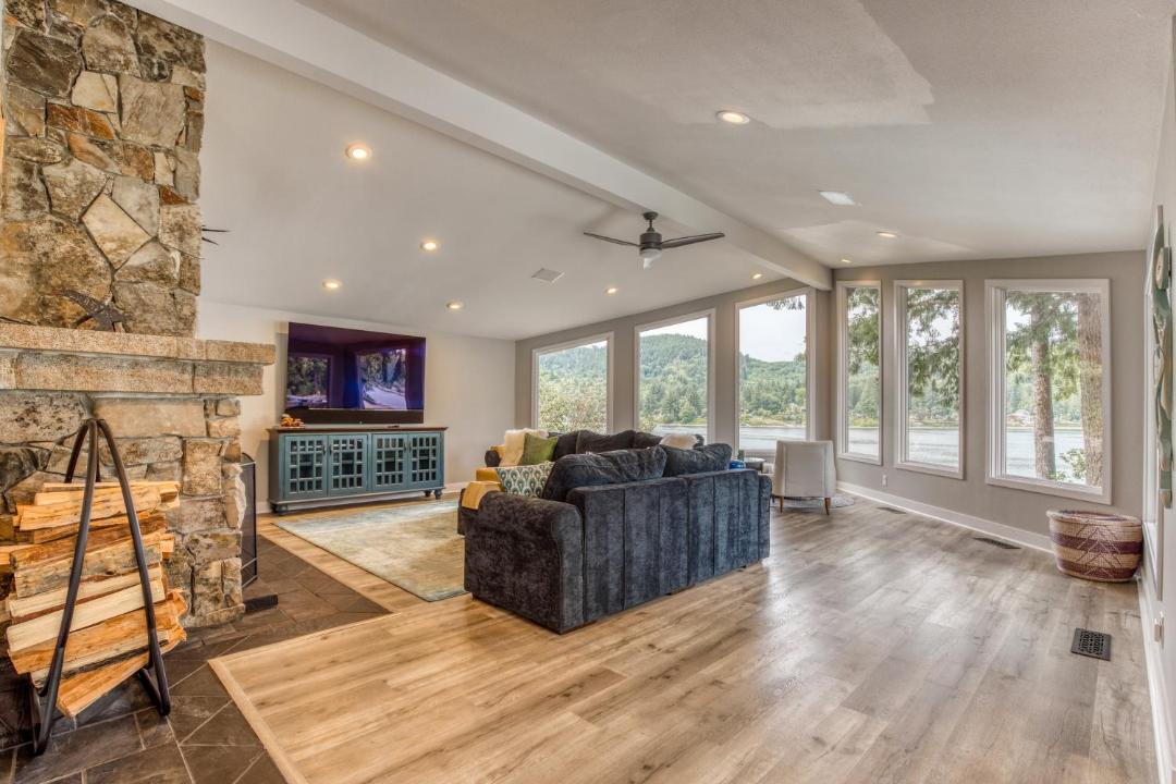 Photo of Others in Olympia