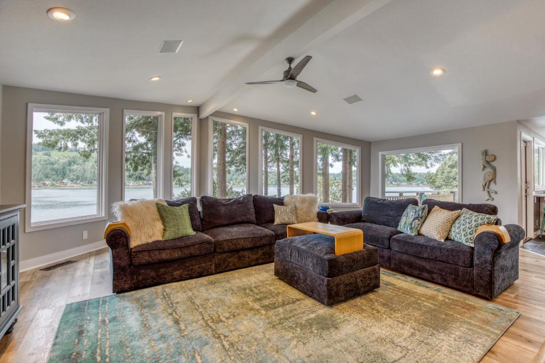 Photo of Others in Olympia