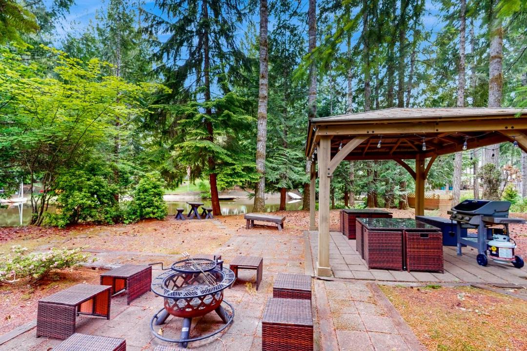 Photo of Others in Allyn-Grapeview