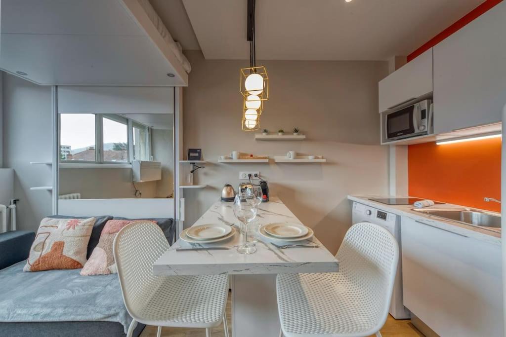 Photo of Others in Secteur 4