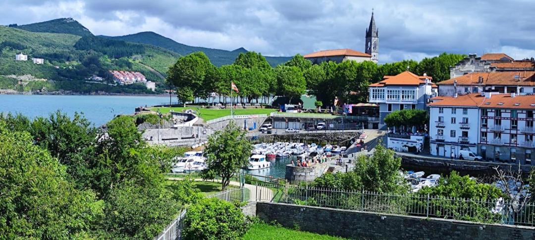Photo of Others in Mundaka