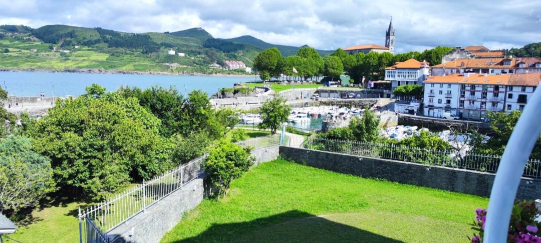 Photo of Others in Mundaka
