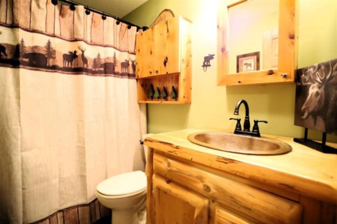 Photo of Bathroom in Campton