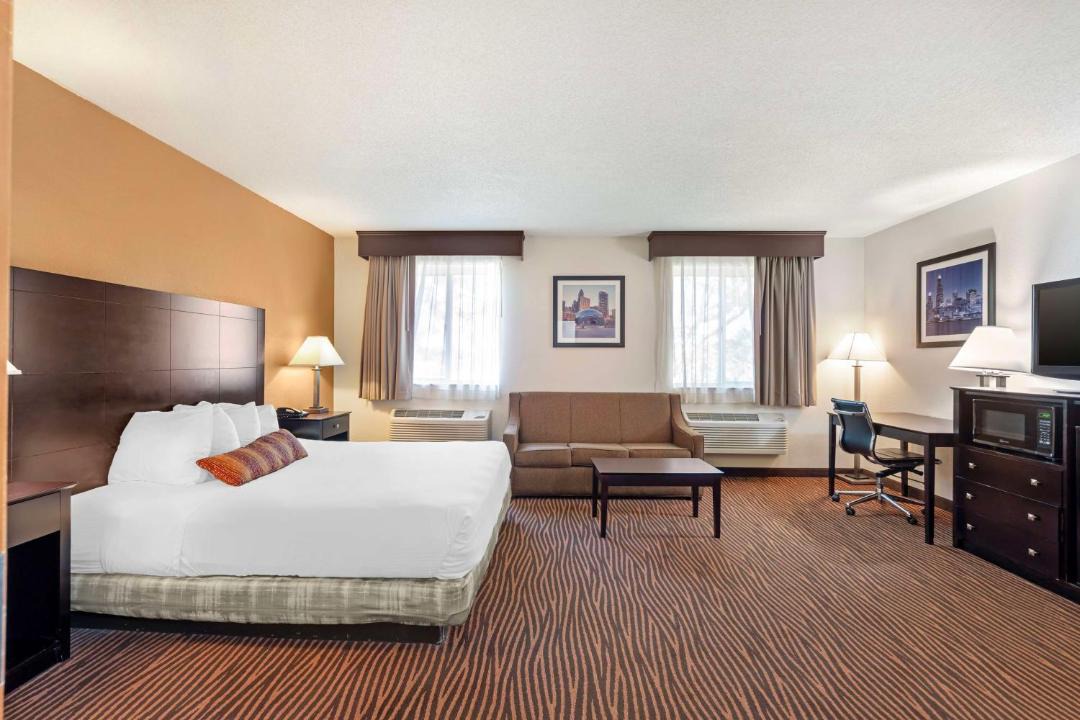 Photo of Bedroom in Des Plaines